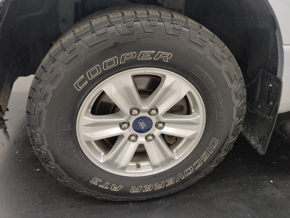 2016 Ford F150 in St. Louis, MO 63125 - 18139608 31