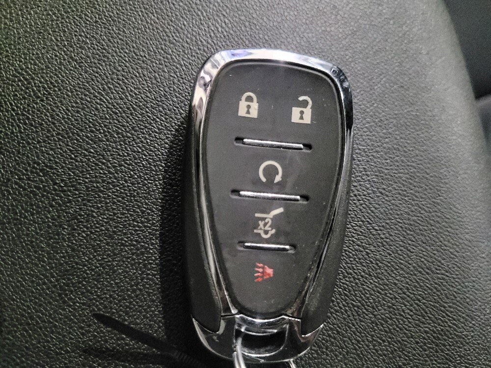 2021 Chevrolet Equinox in Temple Hills, MD 20746 - 18139613 32