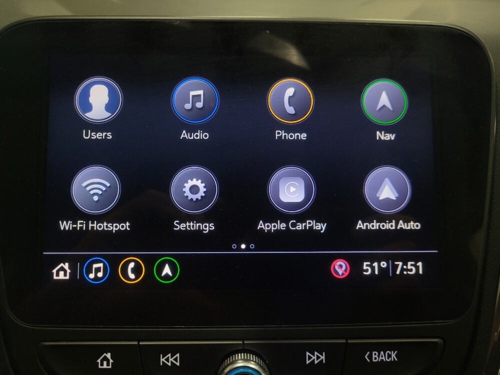 2021 Chevrolet Equinox in Temple Hills, MD 20746 - 18139613 25
