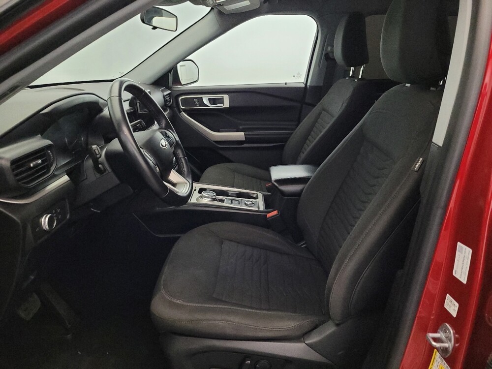 2021 Ford Explorer in Temple Hills, MD 20746 - 18139622 17