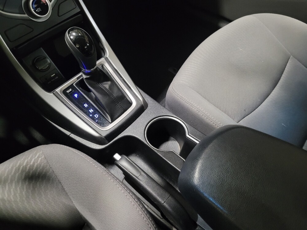 2016 Hyundai Elantra in Glen Burnie, MD 21061 - 18139624 26