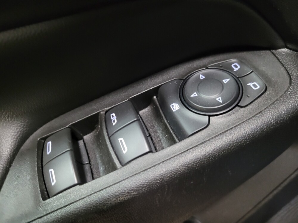 2020 Chevrolet Equinox in New Castle, DE 19720 - 18139626 27