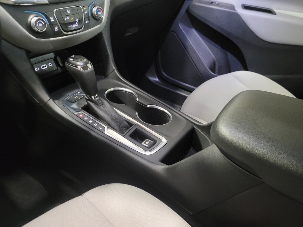 2021 Chevrolet Equinox in New Castle, DE 19720 - 18139633 26