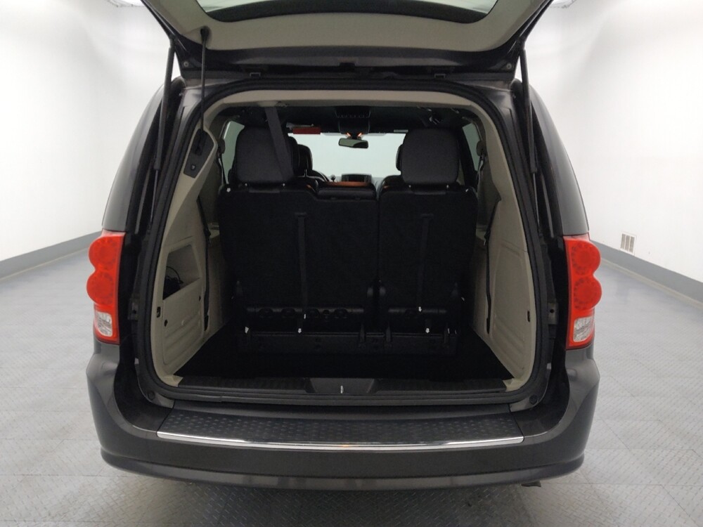 2019 Dodge Grand Caravan in St. Louis, MO 63136 - 18139634 29