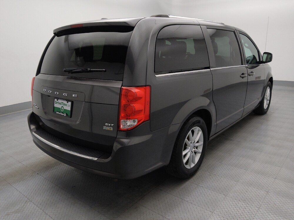 2019 Dodge Grand Caravan in St. Louis, MO 63136 - 18139634 9