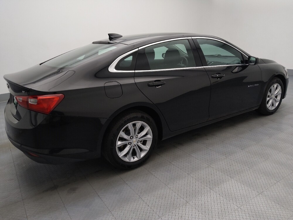 2023 Chevrolet Malibu in Topeka, KS 66611 - 18139635 10