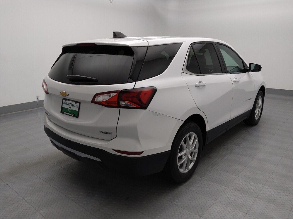 2024 Chevrolet Equinox in St. Louis, MO 63136 - 18139636 9