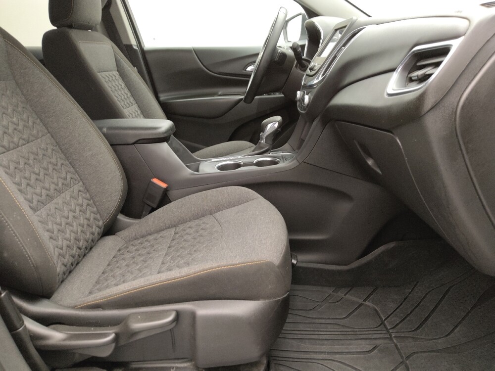 2024 Chevrolet Equinox in St. Louis, MO 63136 - 18139636 21