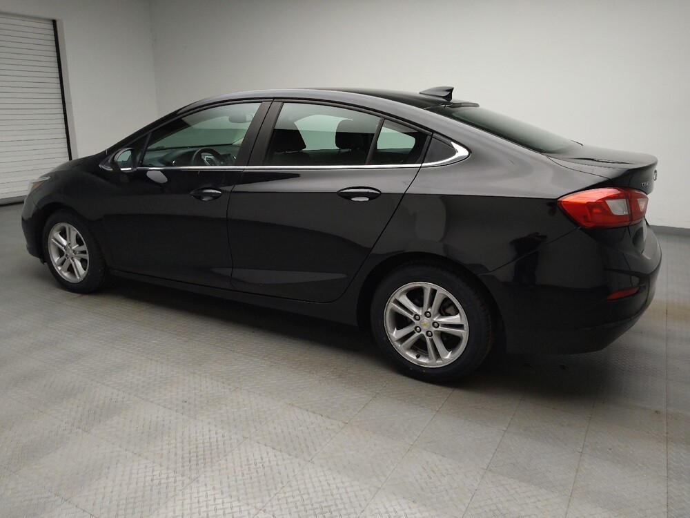 2018 Chevrolet Cruze in Taylor, MI 48180 - 18139641 3