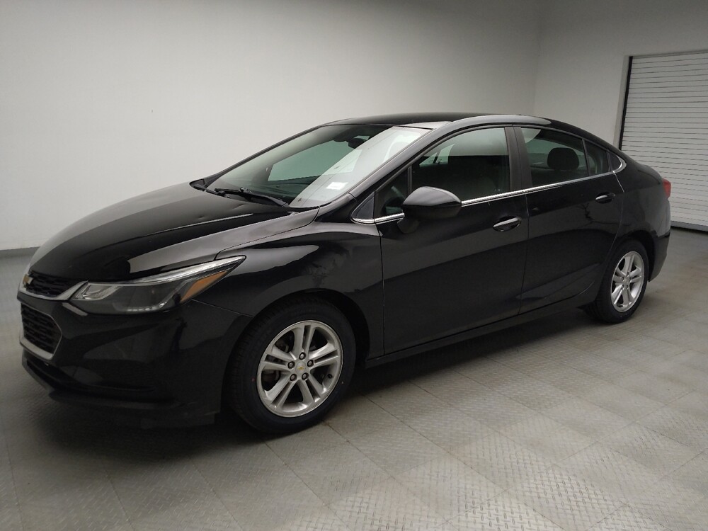 2018 Chevrolet Cruze in Taylor, MI 48180 - 18139641 2