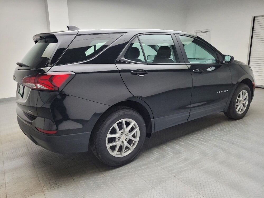 2024 Chevrolet Equinox in Eastpointe, MI 48021 - 18139642 10