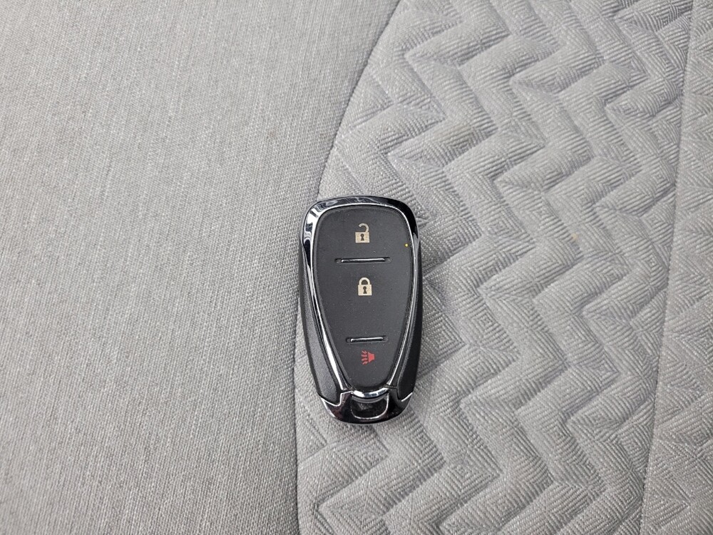 2024 Chevrolet Equinox in Eastpointe, MI 48021 - 18139642 32