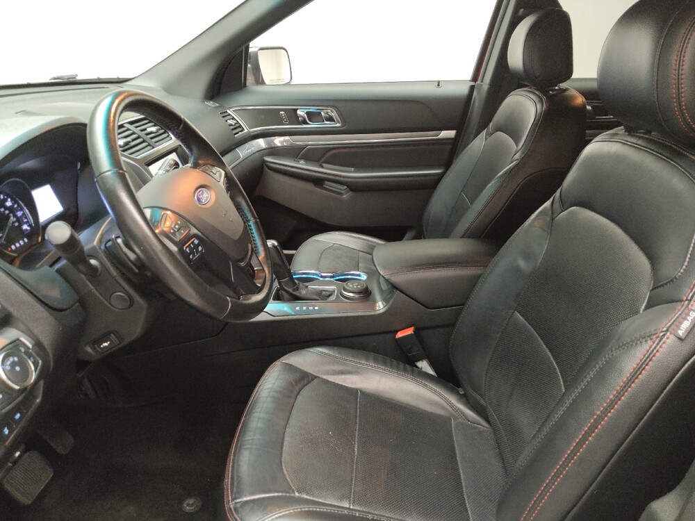 2016 Ford Explorer in Eastpointe, MI 48021 - 18139644 17