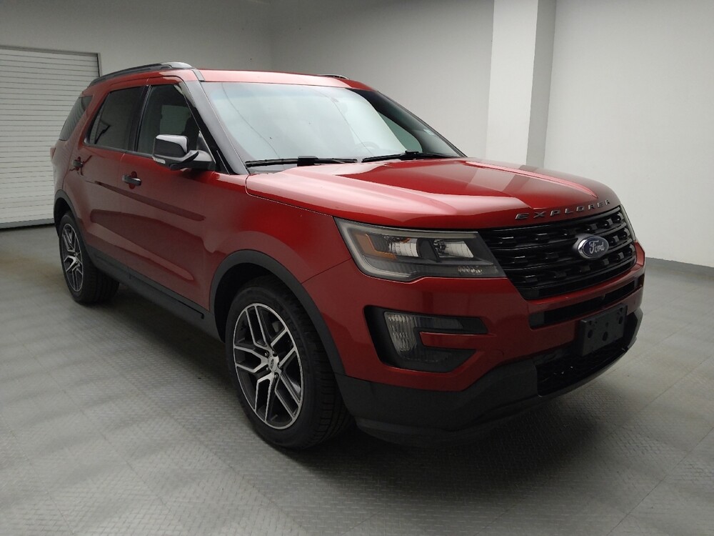 2016 Ford Explorer in Eastpointe, MI 48021 - 18139644 13