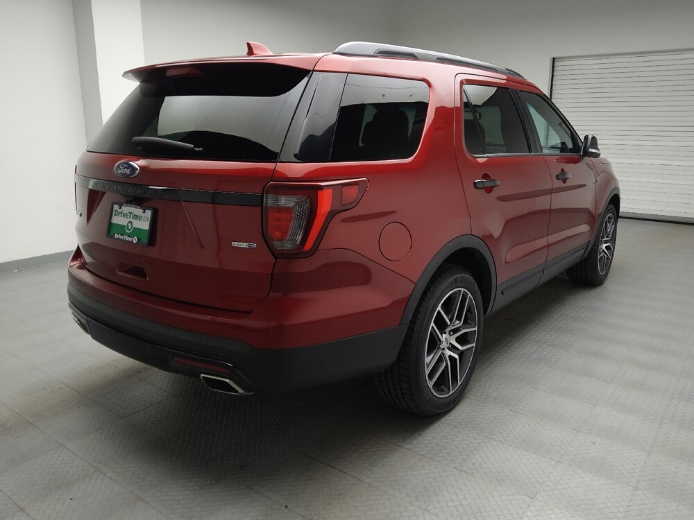 2016 Ford Explorer in Eastpointe, MI 48021 - 18139644 9