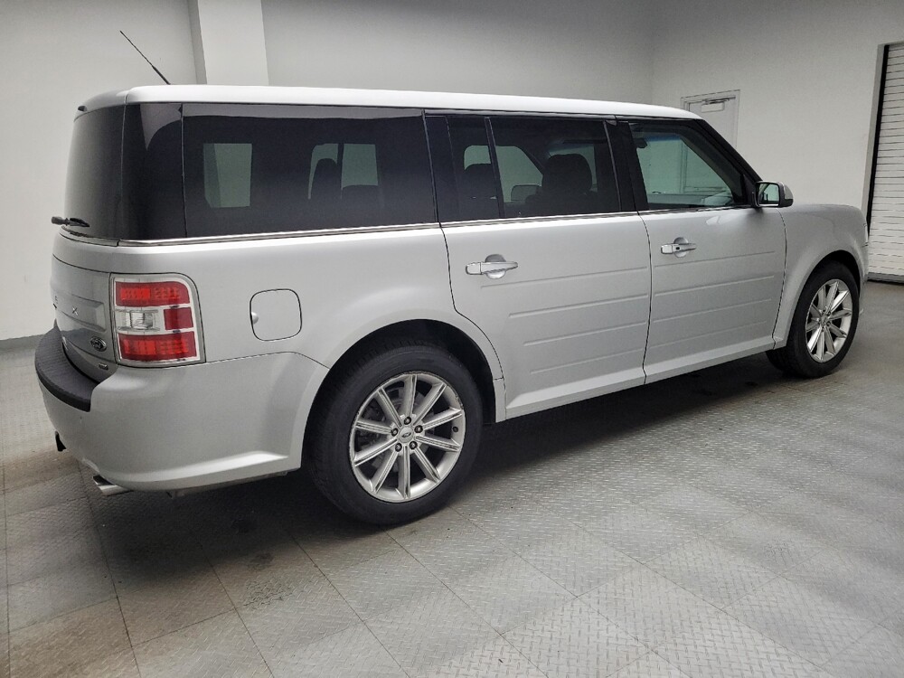 2019 Ford Flex in Eastpointe, MI 48021 - 18139645 10