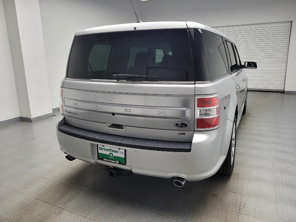 2019 Ford Flex in Eastpointe, MI 48021 - 18139645 7