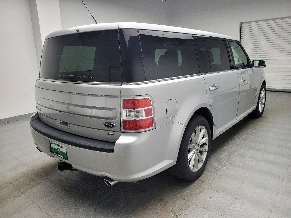 2019 Ford Flex in Eastpointe, MI 48021 - 18139645 9