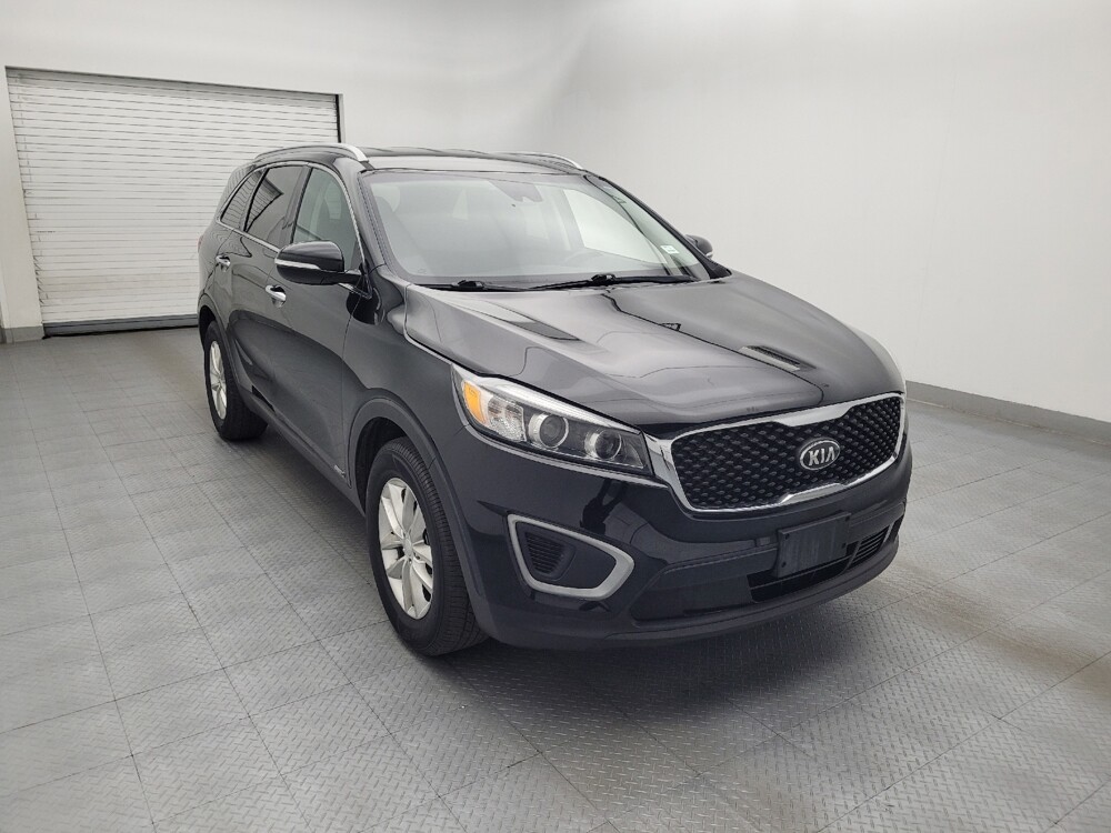 2017 Kia Sorento in Salem, VA 24153 - 18139647 13