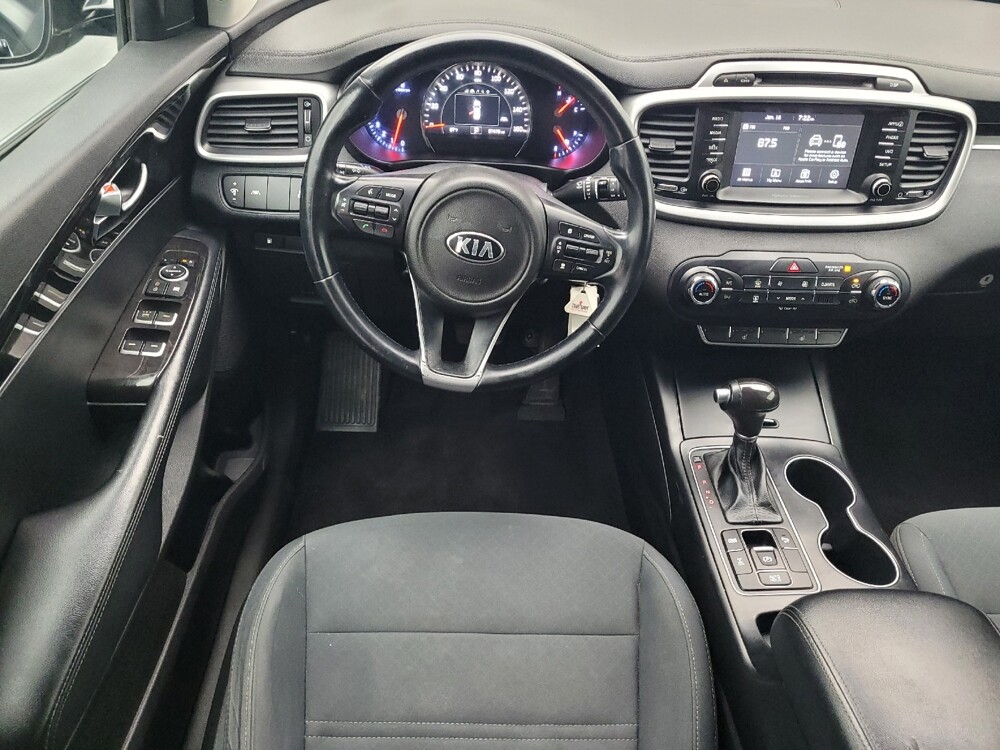 2017 Kia Sorento in Salem, VA 24153 - 18139647 22
