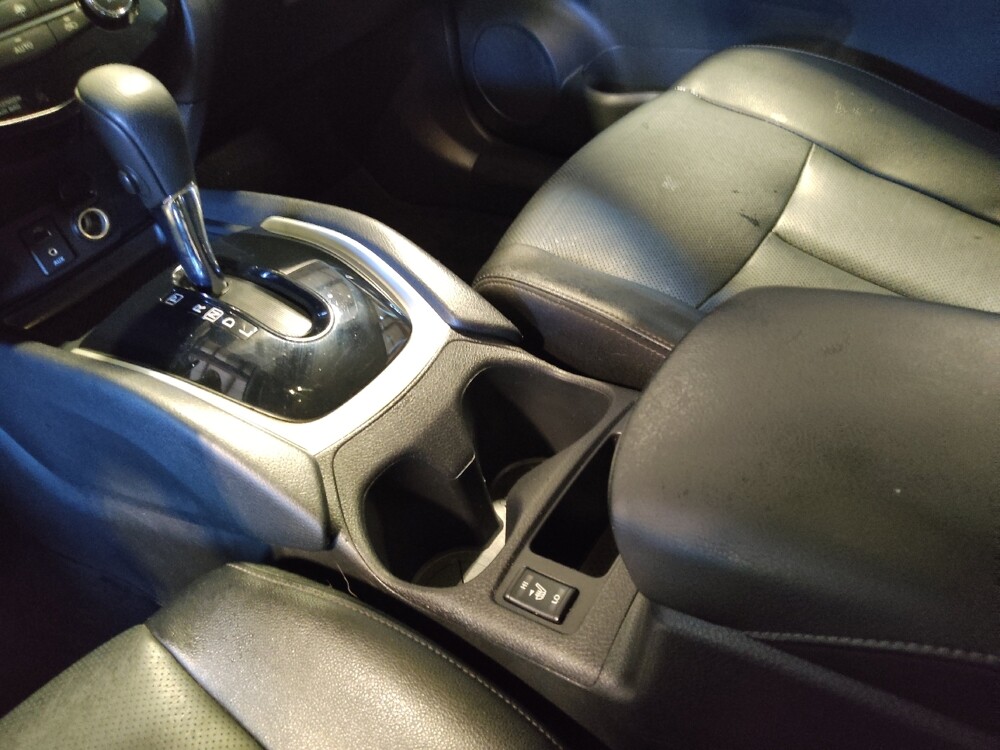 2016 Nissan Rogue in West Palm Beach, FL 33409 - 18139652 26