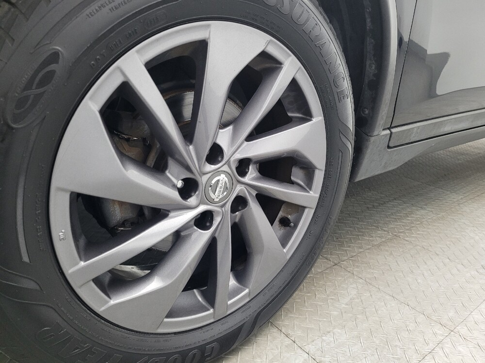 2016 Nissan Rogue in West Palm Beach, FL 33409 - 18139652 31