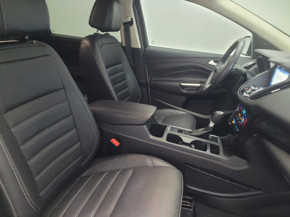 2017 Ford Escape in Morrow, GA 30260 - 18139660 21