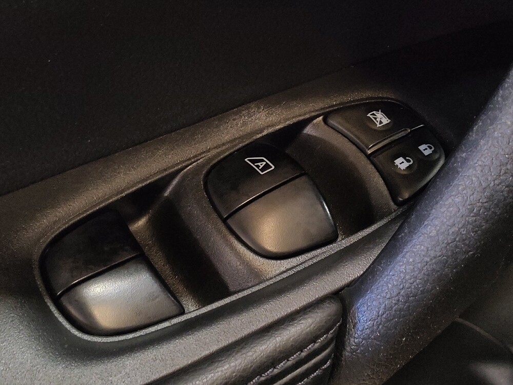 2015 Nissan Rogue in Jacksonville, FL 32210 - 18139663 27