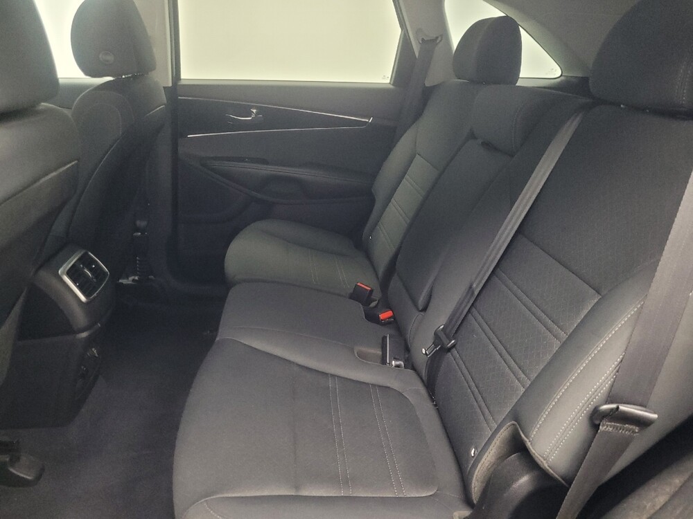 2020 Kia Sorento in Mishawaka, IN 46545 - 18139668 18