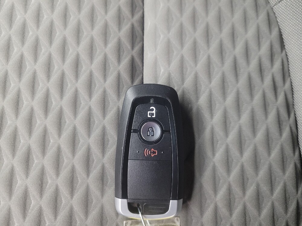 2020 Ford Escape in Ft Wayne, IN 46805 - 18139670 32