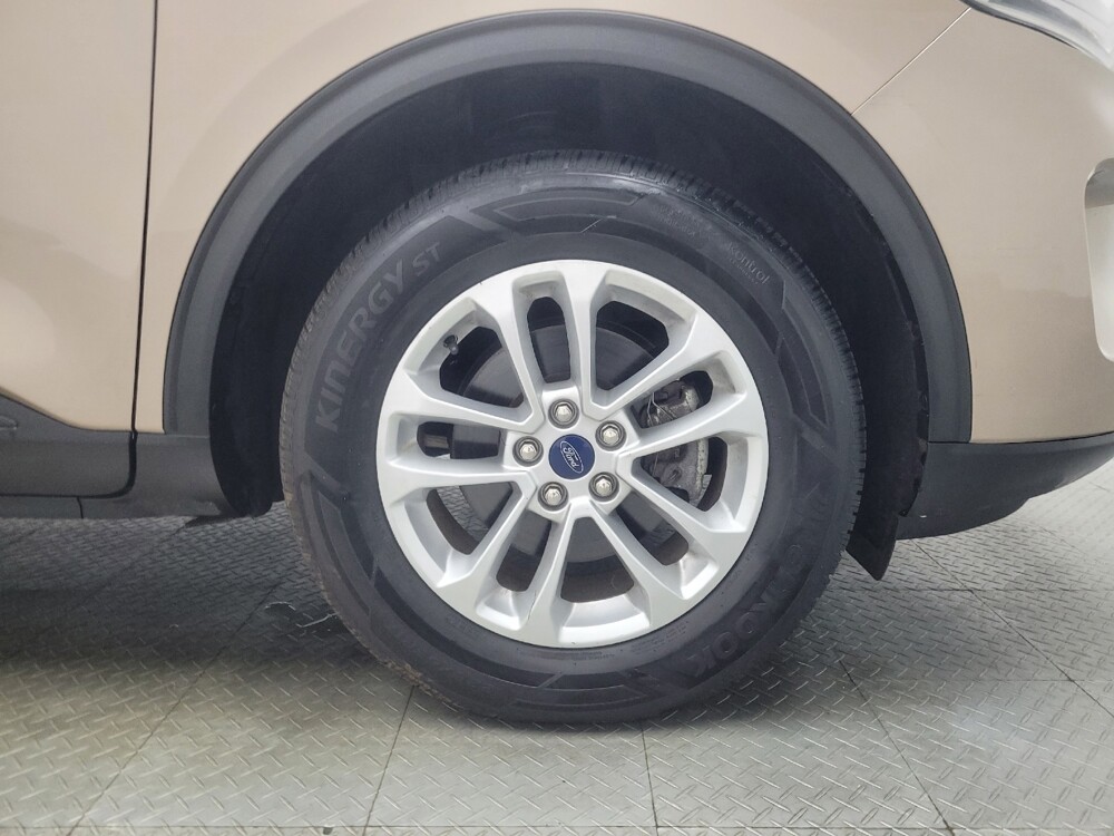 2020 Ford Escape in Ft Wayne, IN 46805 - 18139670 31