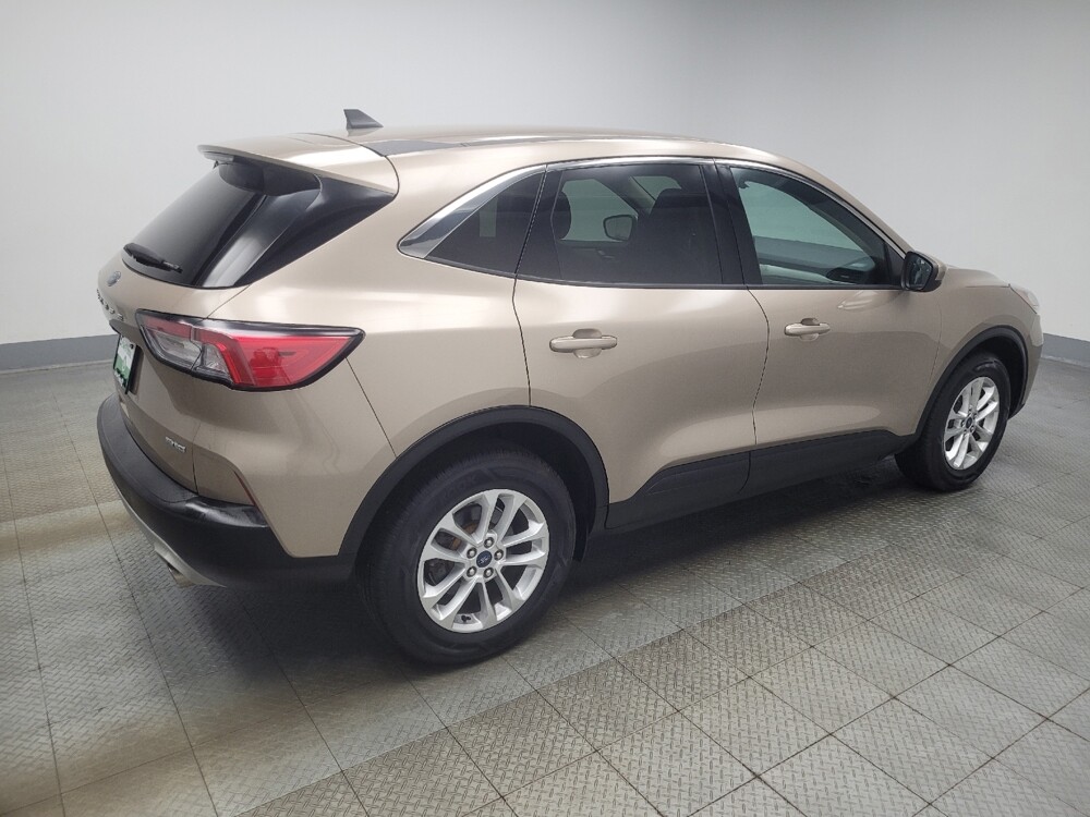 2020 Ford Escape in Ft Wayne, IN 46805 - 18139670 10