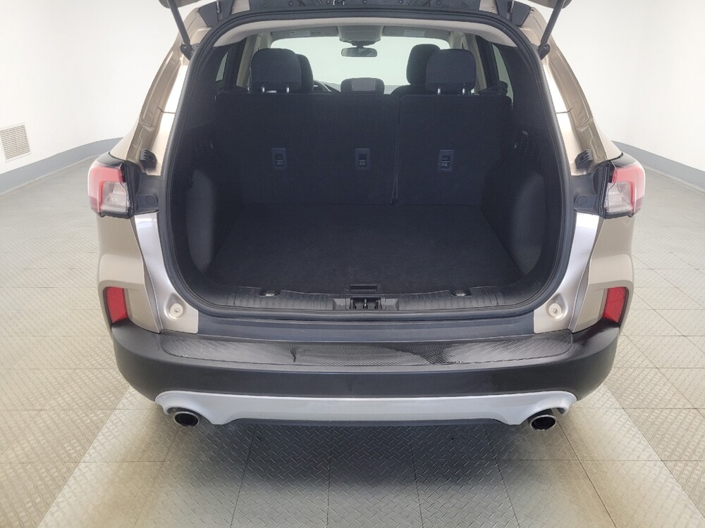 2020 Ford Escape in Ft Wayne, IN 46805 - 18139670 29