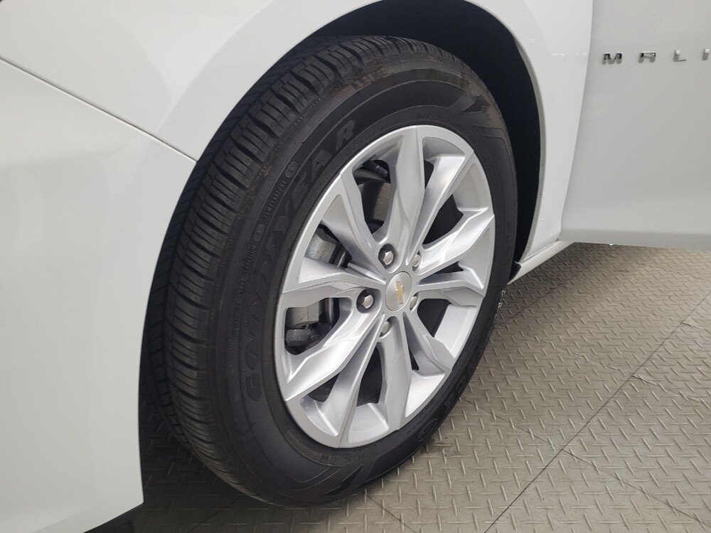 2019 Chevrolet Malibu in Temple Hills, MD 20746 - 18139684 31