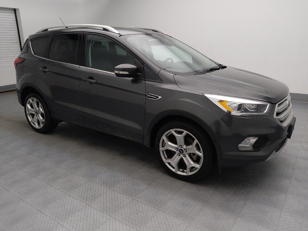 2019 Ford Escape in Topeka, KS 66611 - 18139686 11