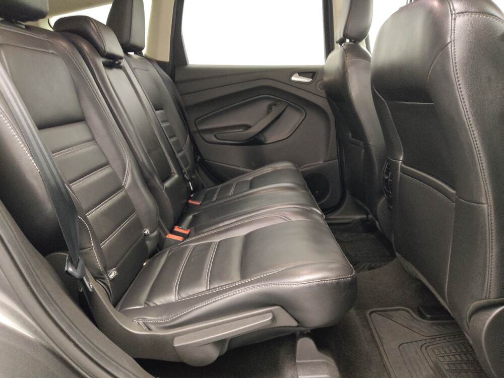 2019 Ford Escape in Topeka, KS 66611 - 18139686 19