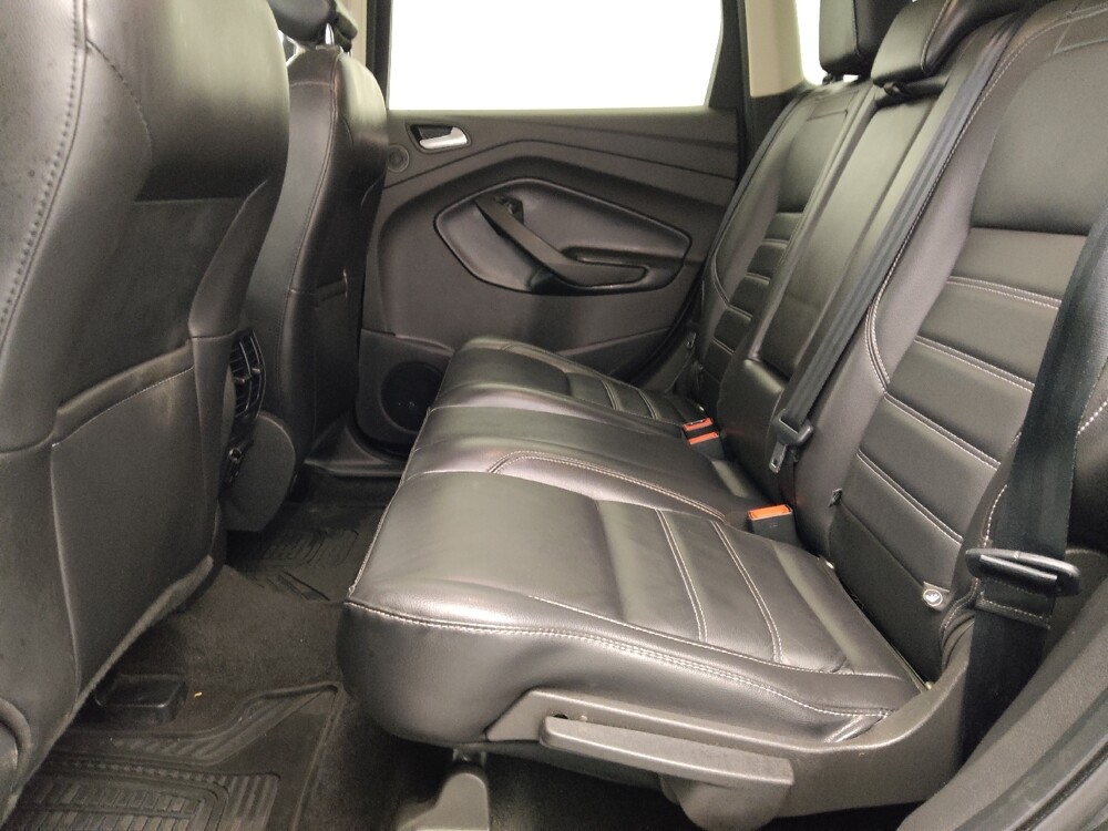 2019 Ford Escape in Topeka, KS 66611 - 18139686 18