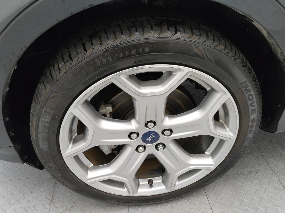 2019 Ford Escape in Topeka, KS 66611 - 18139686 31