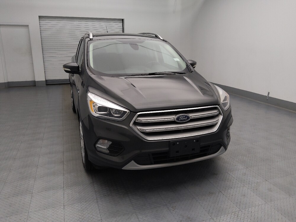 2019 Ford Escape in Topeka, KS 66611 - 18139686 14