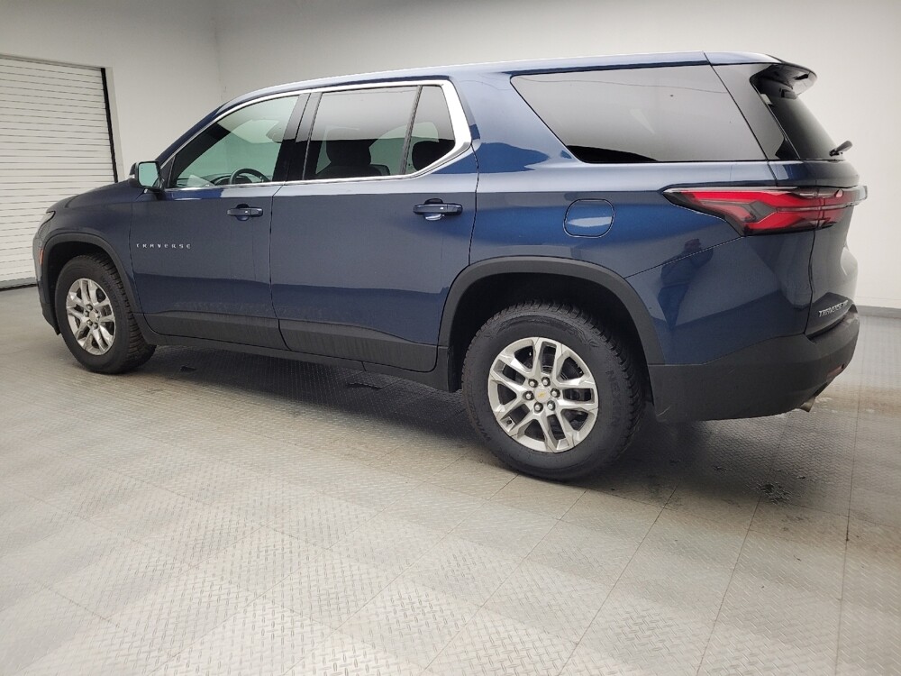 2022 Chevrolet Traverse in Eastpointe, MI 48021 - 18139691 3