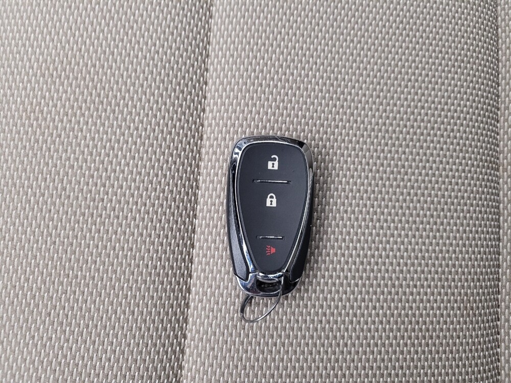 2022 Chevrolet Traverse in Eastpointe, MI 48021 - 18139691 32