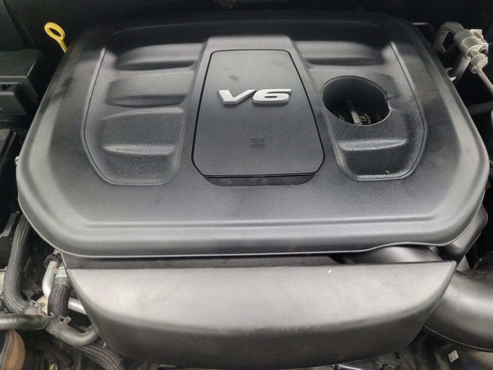 2017 Jeep Grand Cherokee in Indianapolis, IN 46222 - 18139692 30