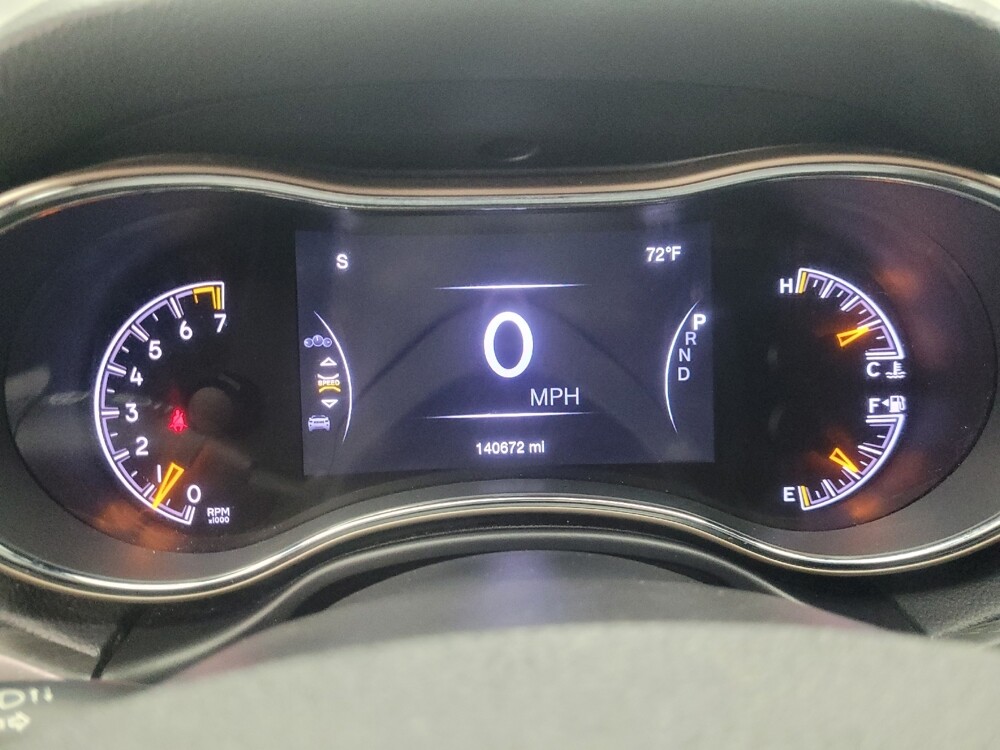 2017 Jeep Grand Cherokee in Indianapolis, IN 46222 - 18139692 23