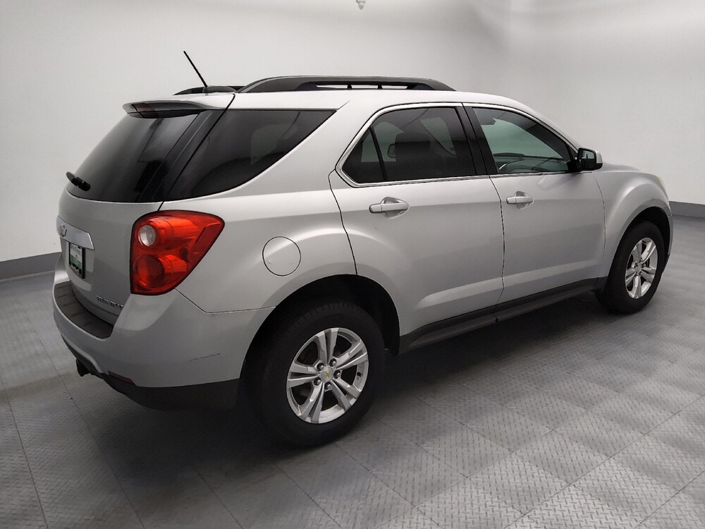 2015 Chevrolet Equinox in St. Louis, MO 63136 - 18139705 10