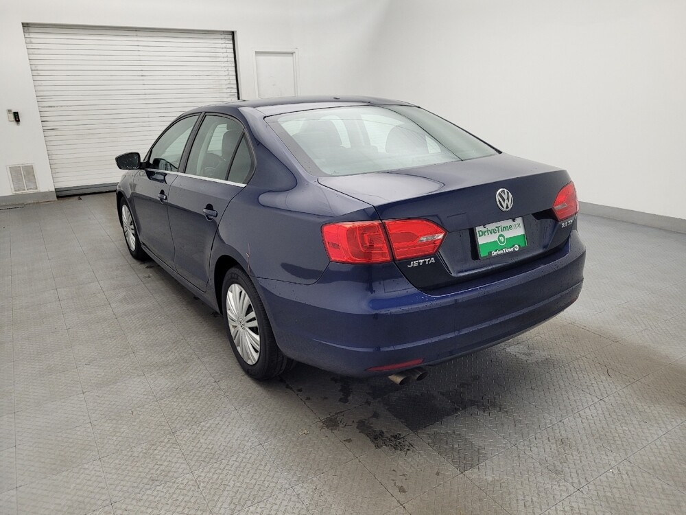 2013 Volkswagen Jetta in Winston-Salem, NC 27103 - 18139706 5