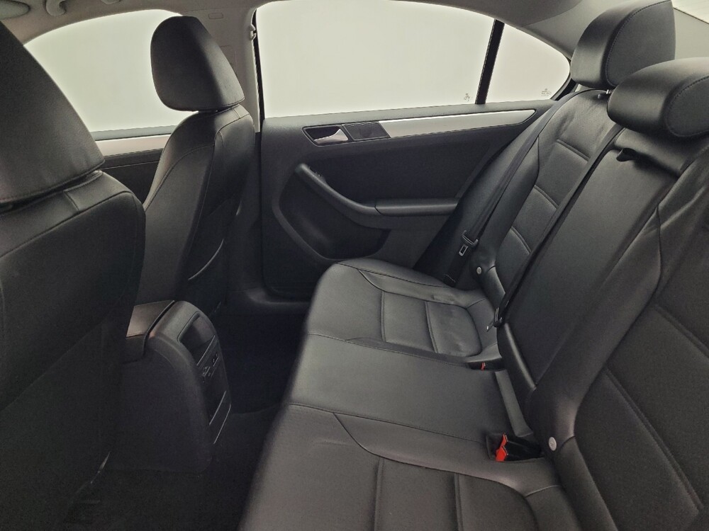 2013 Volkswagen Jetta in Winston-Salem, NC 27103 - 18139706 18