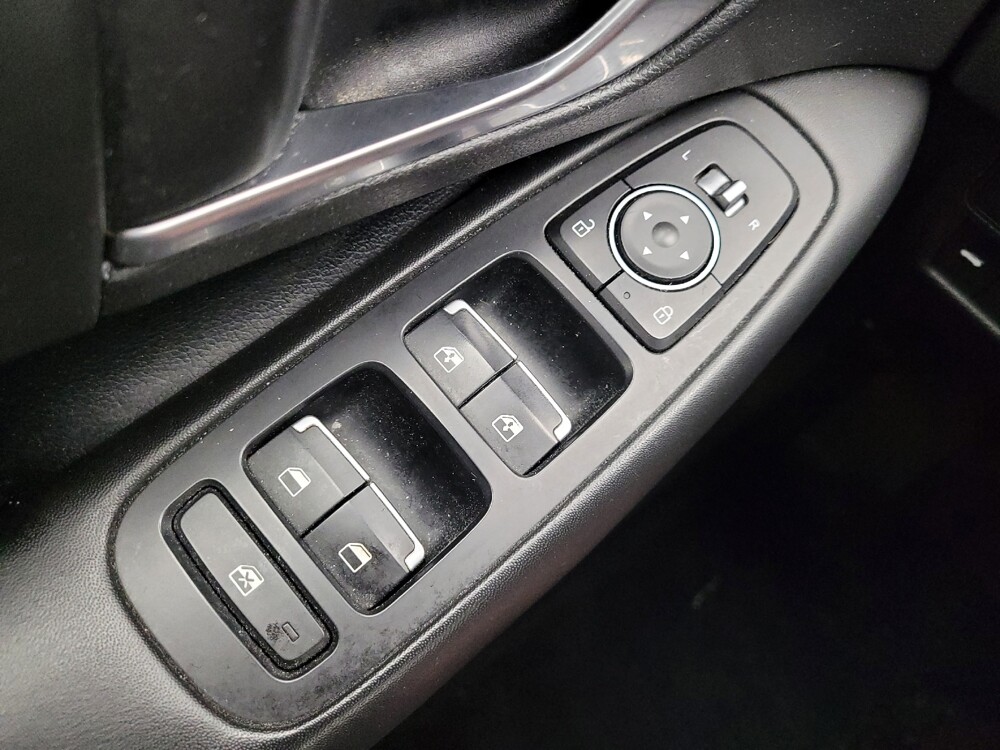 2022 Hyundai Sonata in Eastpointe, MI 48021 - 18139711 27
