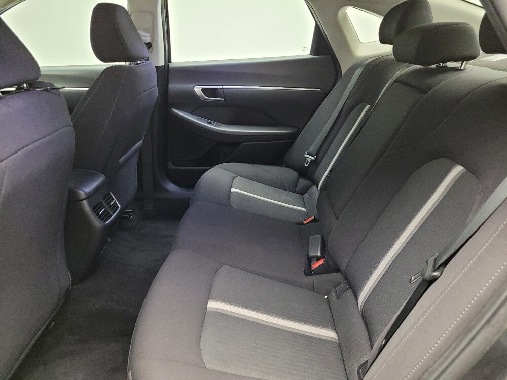 2022 Hyundai Sonata in Eastpointe, MI 48021 - 18139711 18