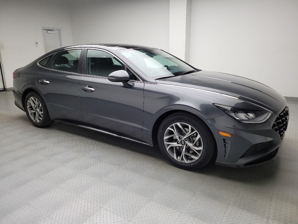 2022 Hyundai Sonata in Eastpointe, MI 48021 - 18139711 11