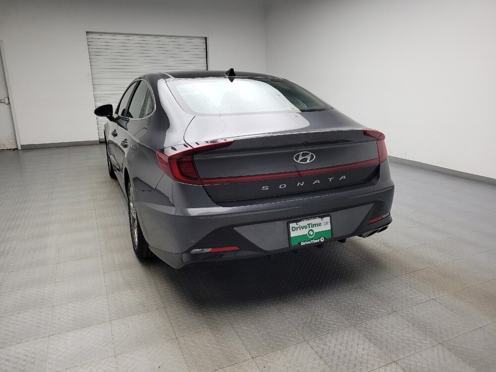 2022 Hyundai Sonata in Eastpointe, MI 48021 - 18139711 6